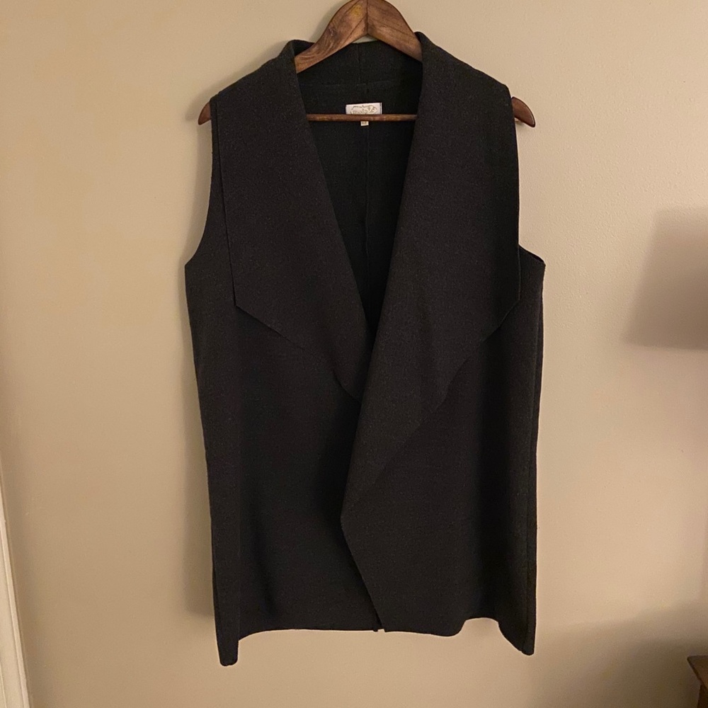 Mudpie gray vest